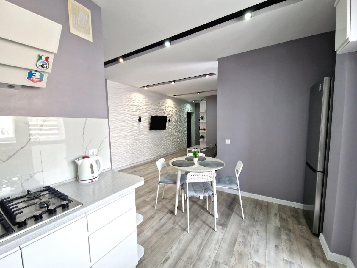 Premium Apartment On Belvedere Ivano-Frankivsk Exterior foto